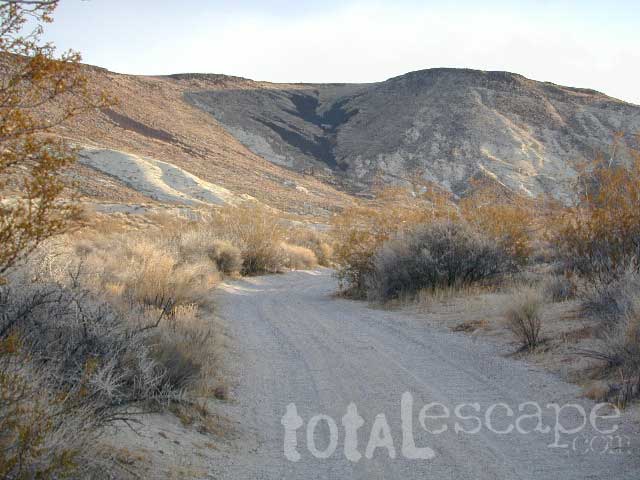 California Desert Roads